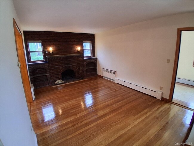 Photo - 16 Richardson Pl