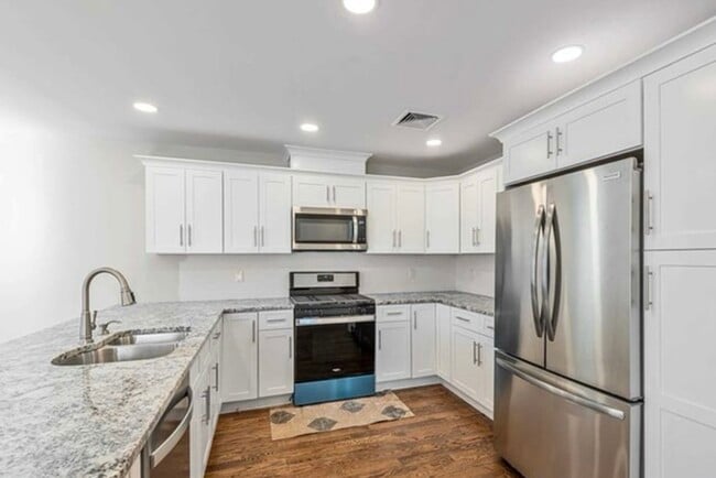 Photo - 20 Zazzetti St