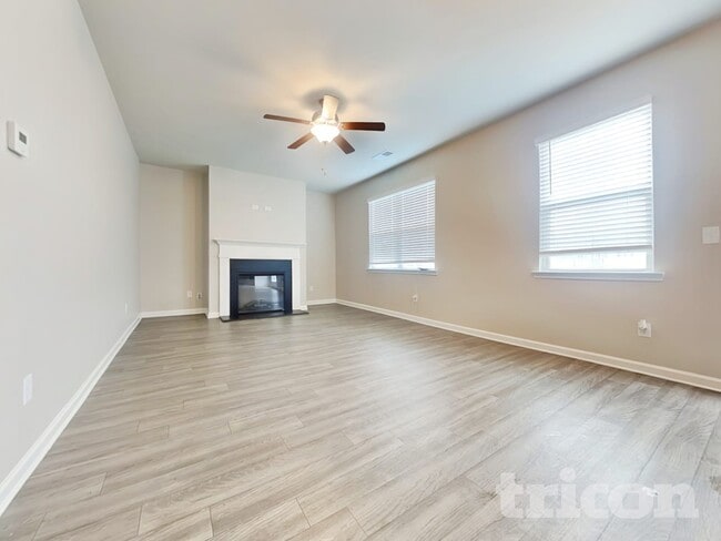 Photo - 7528 Congregation St