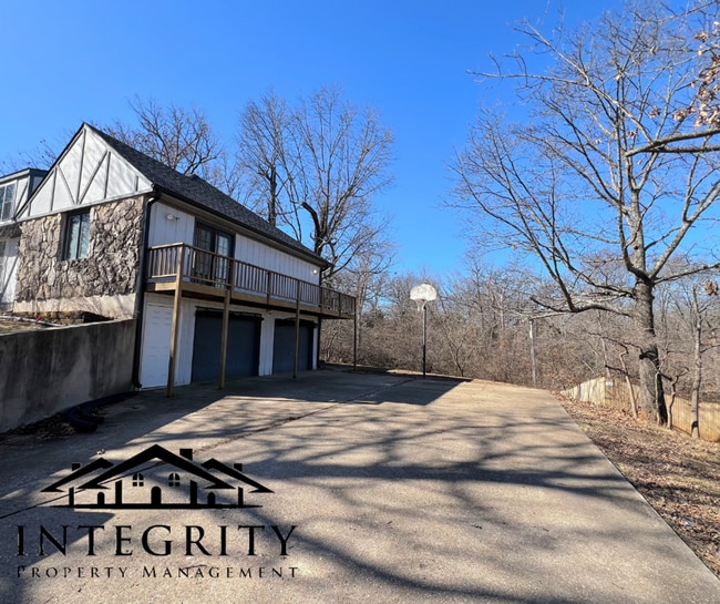 Photo - Charming Home Close to West Gate of FLW!