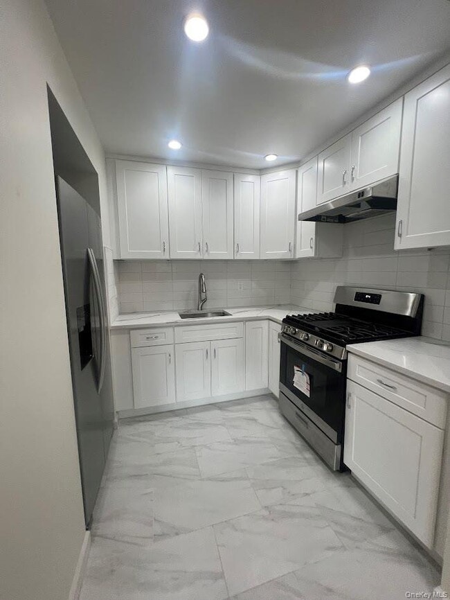 Photo - 48-32 59th St Unit Apt 3