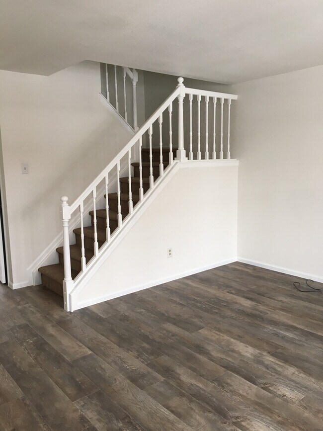 Photo - 109 Pheasant Run