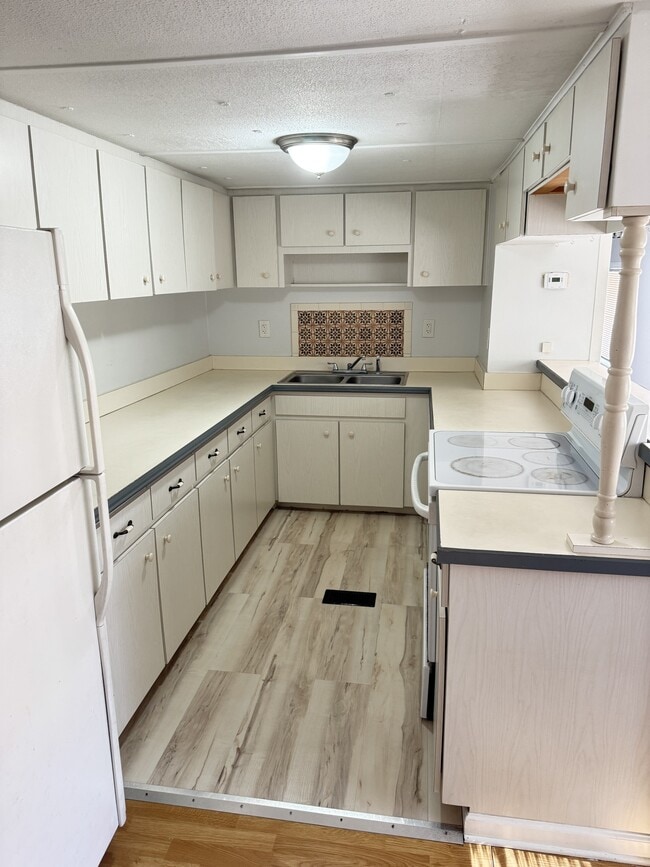 Photo - 5548 Odom Rd