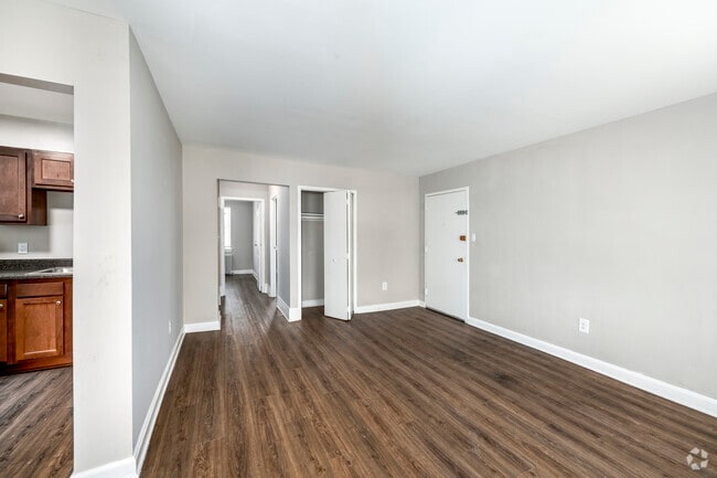2BR, 1BA – 782SF - Living Room
