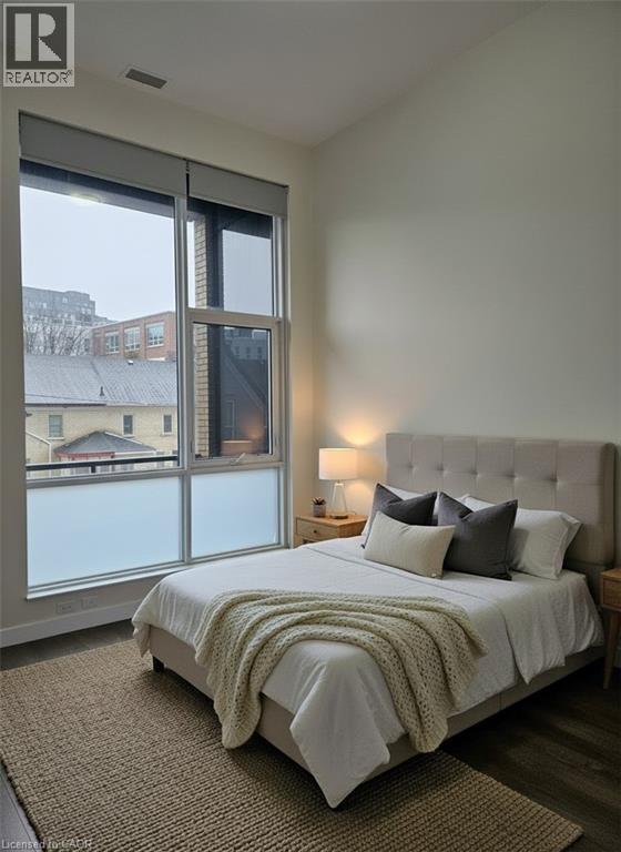 Photo - 100 Garment St Unité 211