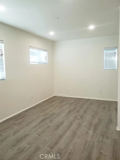 Photo - 4943 Rosemont Ave