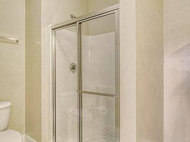 Building Photo - 106 W Arctic Ave Unit 3C