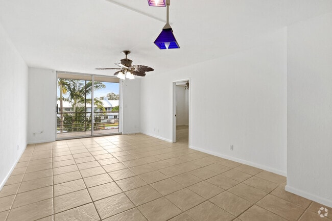 Building Photo - 4500 N Federal Hwy Unit 367 Rental