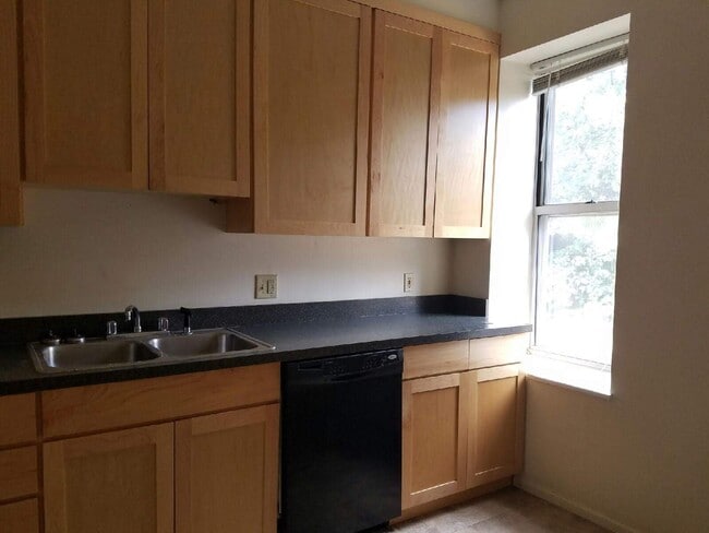 Photo - 5795 Pershing Ave Unidad 202