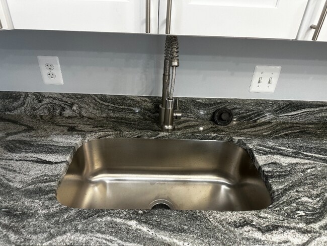 Photo - 203 Pepper Mill Dr