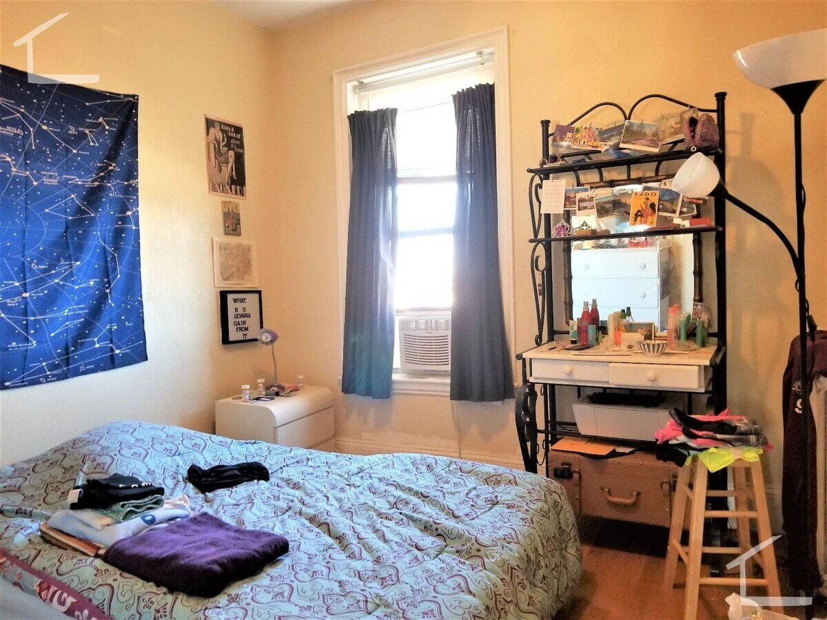 Photo - Cute 2 bed 1 bath in Boston's vibrant Sout...