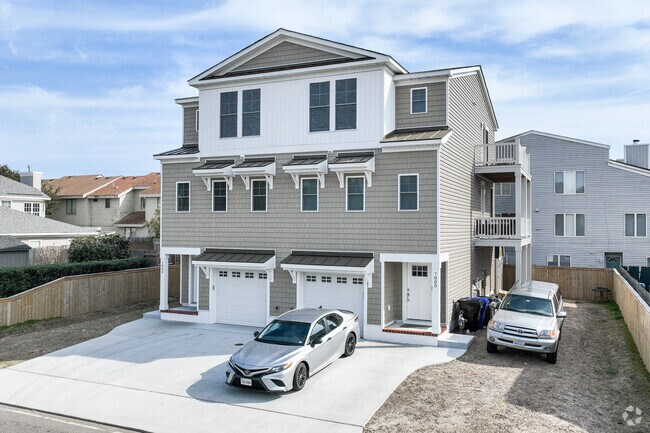 Photo - 7805 Atlantic Ave