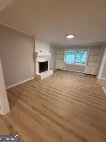 Photo - 977 Bramwell Ln