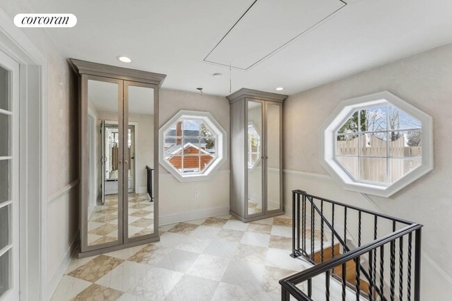 Photo - 710 Montauk Hwy