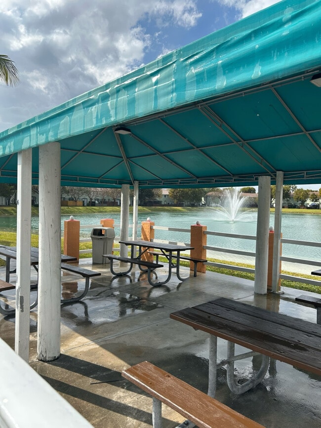 Photo - 2637 SE 16th Ter Unit 203