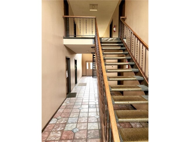 Building Photo - 2465 Cochrane Dr Unit C