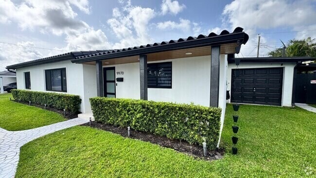Building Photo - 9970 SW 13th Terrace Rental