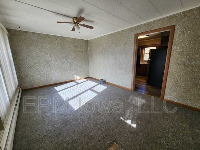 Photo - 125 Hamilton St