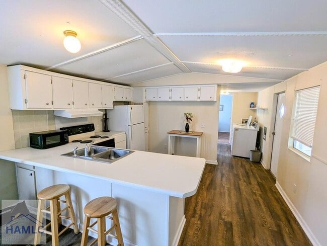 Photo - 106 Faye Dr