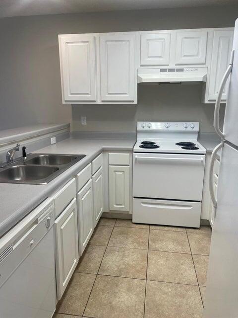 Photo - 2269 Whitman Ln