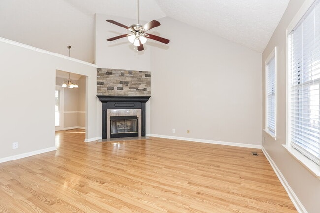 Photo - 3300 Milbridge Dr