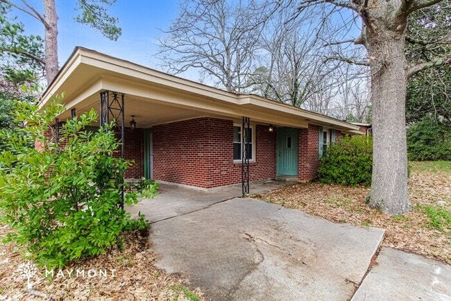 Building Photo - 926 Green Ridge Ct