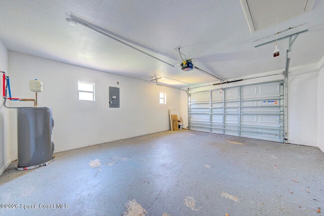 Photo - 4580 Flood St