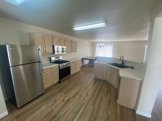 Photo - 9438 Canyon Meadows Dr