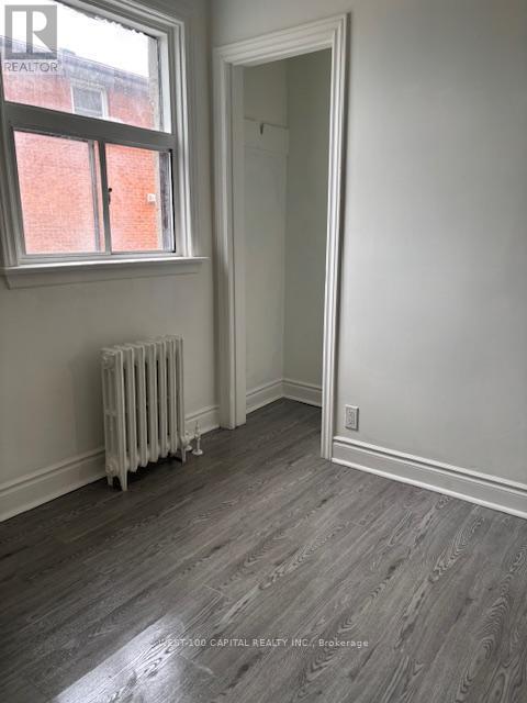 Photo - 2544 Eglinton Ave W Unit 4