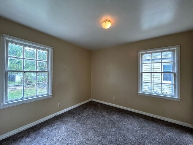 Photo - 2-Bedroom, 1-Bathroom Home with Basement –...