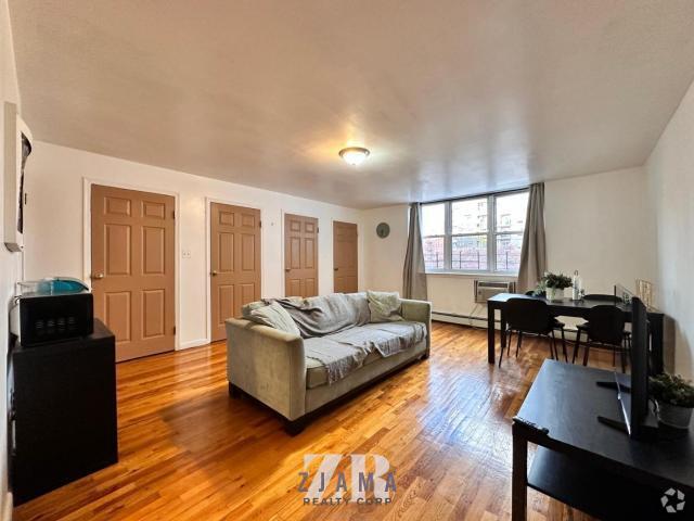 Building Photo - 2 bedroom in BROOKLYN NY 11226 Unit 2 Rental