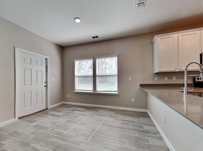 Photo - 1207 Coastal Mdw Trl