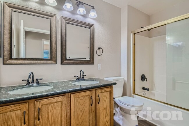 Photo - 15028 W Honeysuckle Ln