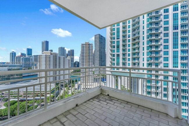 Photo - 888 Brickell Key Dr Unit 2201