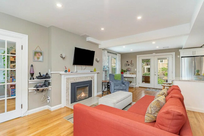 Building Photo - 5 Piedmont St Unit ID1364233P