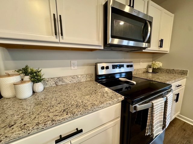 Photo - 189 Tobin Ln