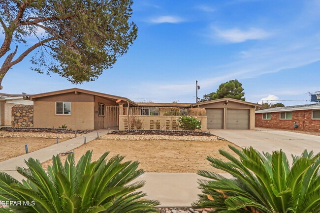 Building Photo - 10164 Dunbarton Dr