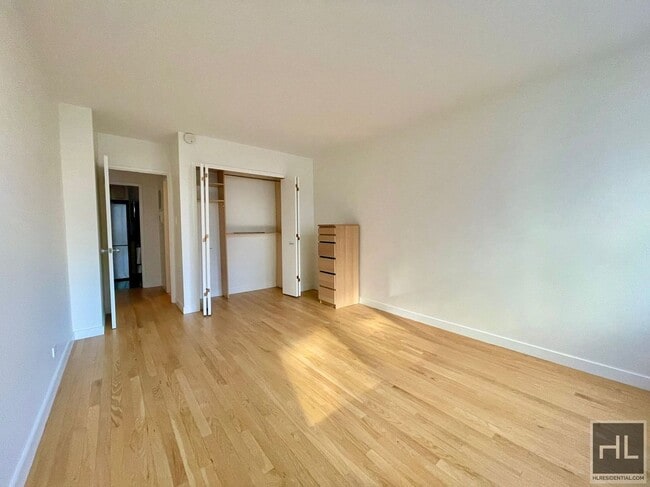 Photo - East 79th Street Unit 2D