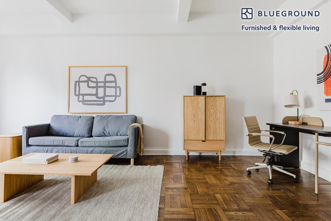 Photo - 300 E 57th St Unidad FL15-ID1714