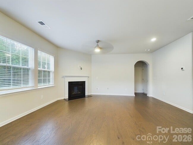 Photo - 3040 Whipcord Dr