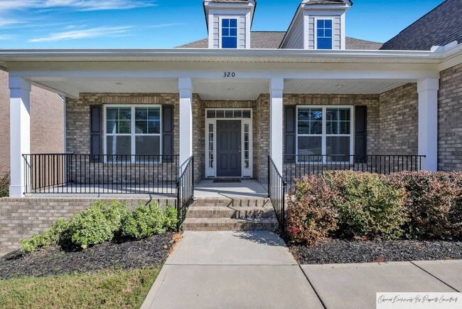 Photo - ONE STORY EXECUTIVE HOME READY FOR YOU IN REGATTA FOREST