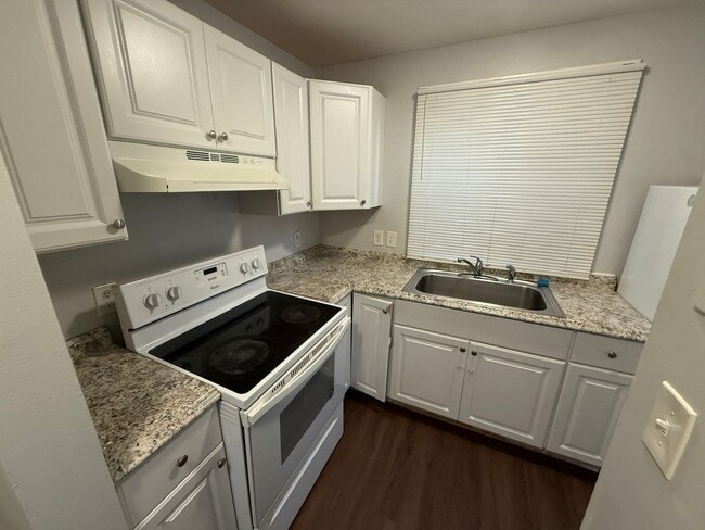 Photo - 138 Franklin St Unidad 2