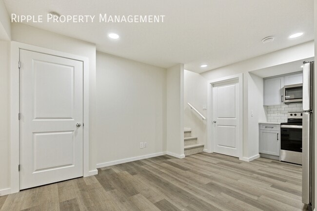 Photo - WONDERFUL 1 BED/ 1 BATH LOWER UNIT | PET FRIENDLY