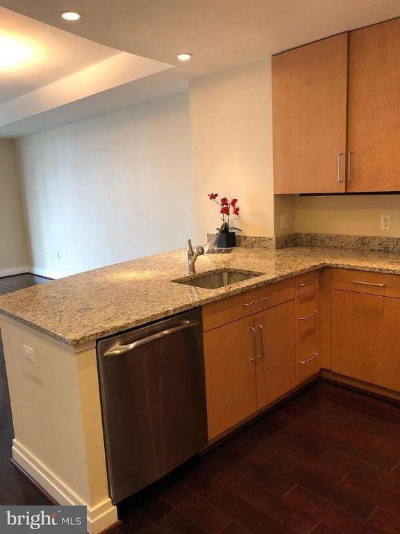 Photo - 8220 Crestwood Heights Dr Unit 1114