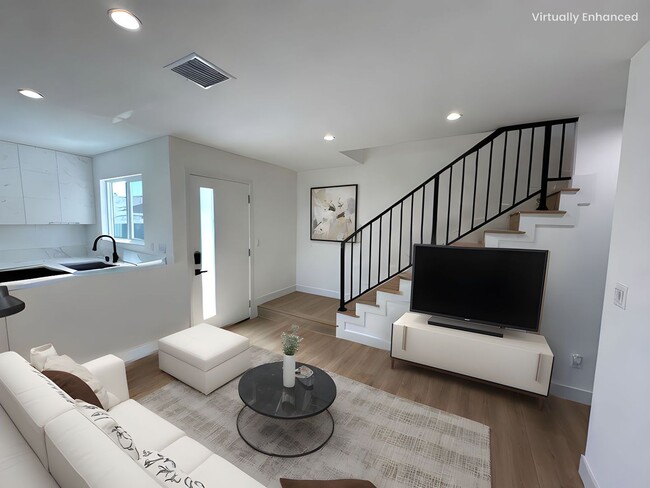 Photo - 6700 Noble Ave Apartamento Unidad 15045 Lemay