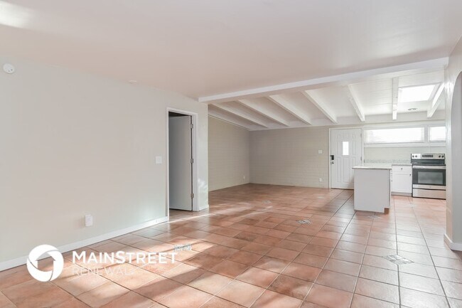 Photo - 5913 E Lester Dr