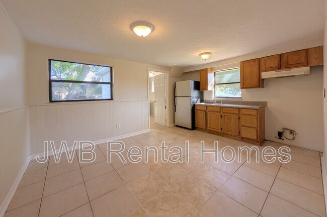 Photo - 5638 Tempest St