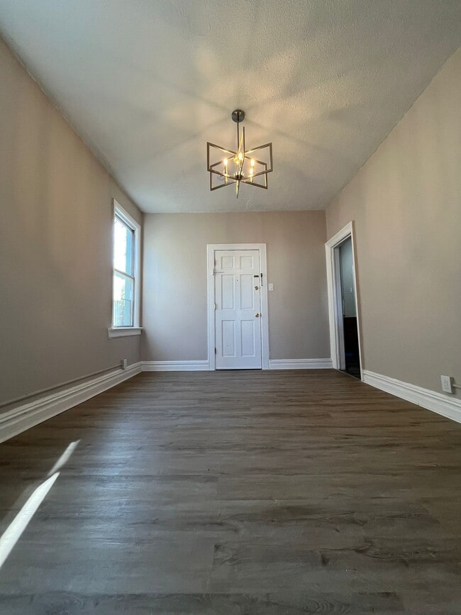 Photo - 244 Duncan Ave Unit 3