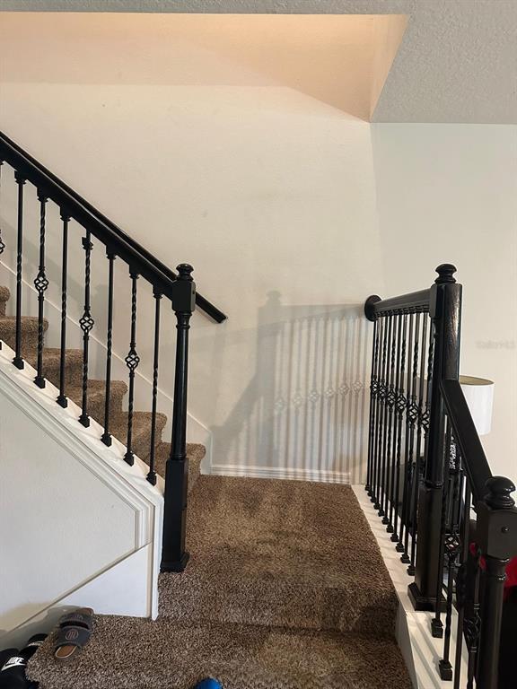 1382 Riley Cir
