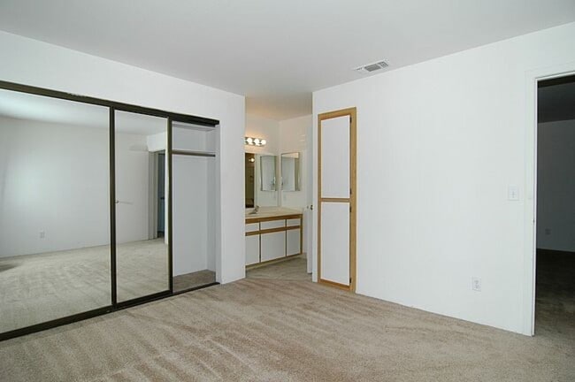 Photo - Gunn Road Commons